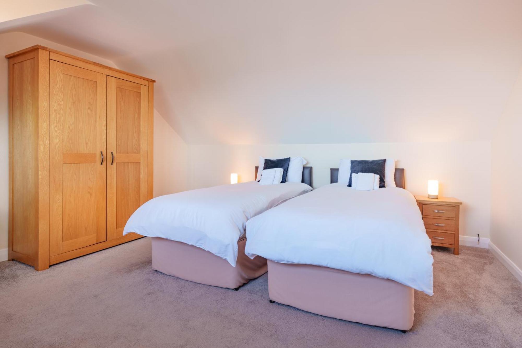 Offa'S Lodge Family Home Quiet Area With Sea Views Prestatyn Exterior foto